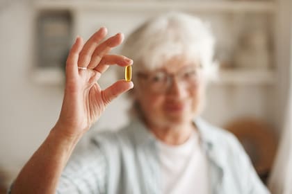 La exposición prudente a la luz solar también permite la fabricación natural de vitamina D en el cuerpo