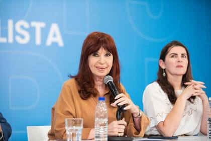 La expresidenta Cristina Kirchner en una reunión del PJ nacional, que lidera
