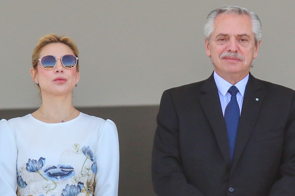 La exprimera dama Fabiola Andrea Yáñez con el expresidente Alberto Fernández, entonces en funciones