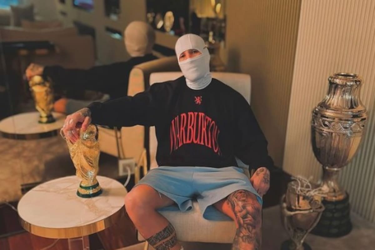 La extraña imagen de Otamendi en su posteo aniversario de la Copa del Mundo