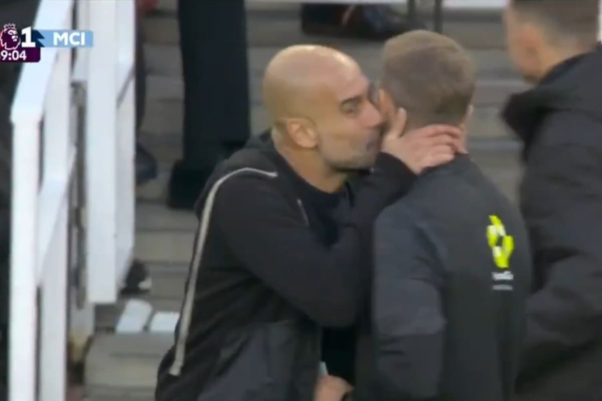 La extraña reacción de Guardiola con el cuarto árbitro, que le venía a pedir calma ante los reclamos en Manchester City vs. Arsenal: el equipo de Arteta le empató en el descuento