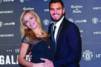 La exvedette y el arquero de la Selección agrandaron la familia
