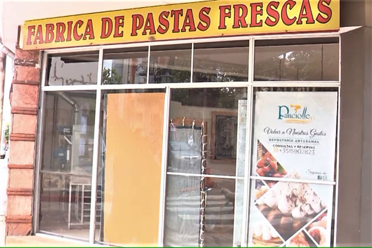 La fábrica de pastas de Córdoba en la que entraron a robar tres chicos de 10, 12 y 13 años