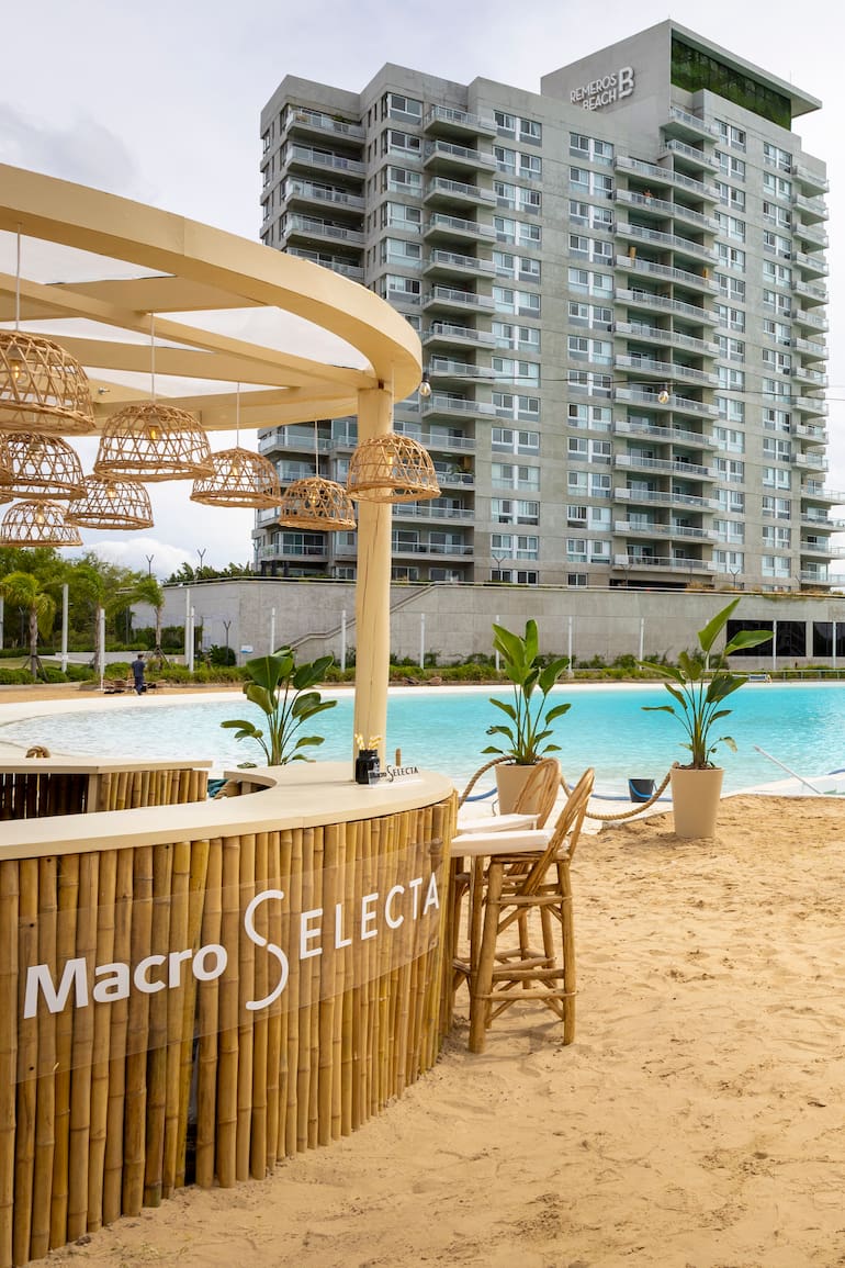 La fabulosa laguna de Remeros Beach, el marco perfecto para el exclusivo espacio de Selecta en "Playa Macro".