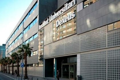 La fachada de la clínica