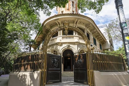 La fachada de la casa, hoy