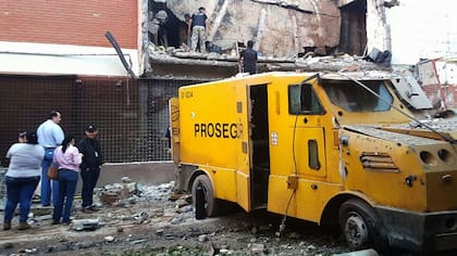 La fachada de la empresa Prosegur luego del cinematográfico ataque