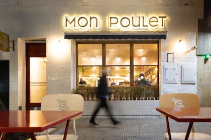 La fachada de Mon Poulet, en el barrio de La Imprenta.