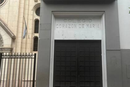La fachada del colegio Corazón de María, de Mendoza, donde ocurrió el caso que se denuncia