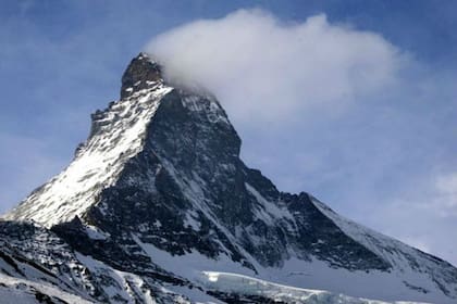 La fachada oriental del Matterhorn o monte Cervino.