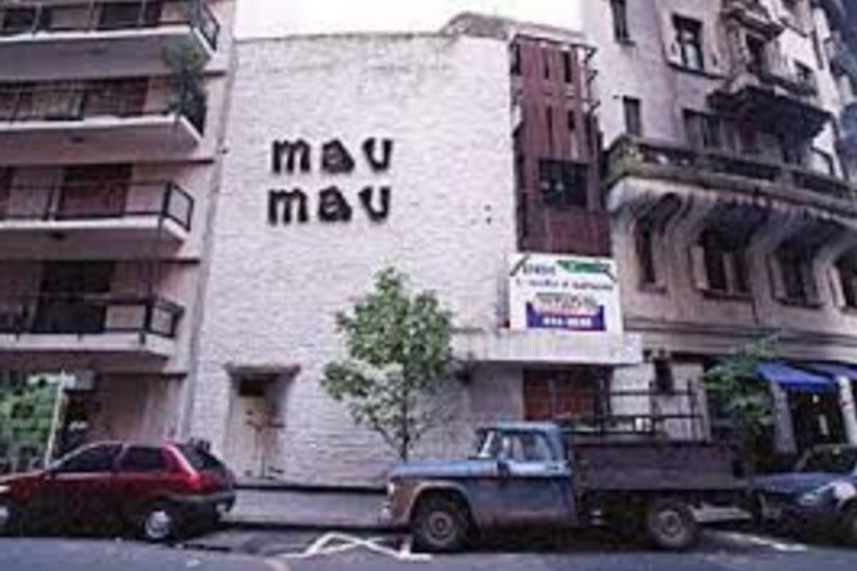 La fachada original de la "boite"