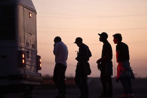 La falta de documentos que acrediten una estancia legal en Estados Unidos no deberá ser la “única causa” para ordenar una deportación, según las autoridades