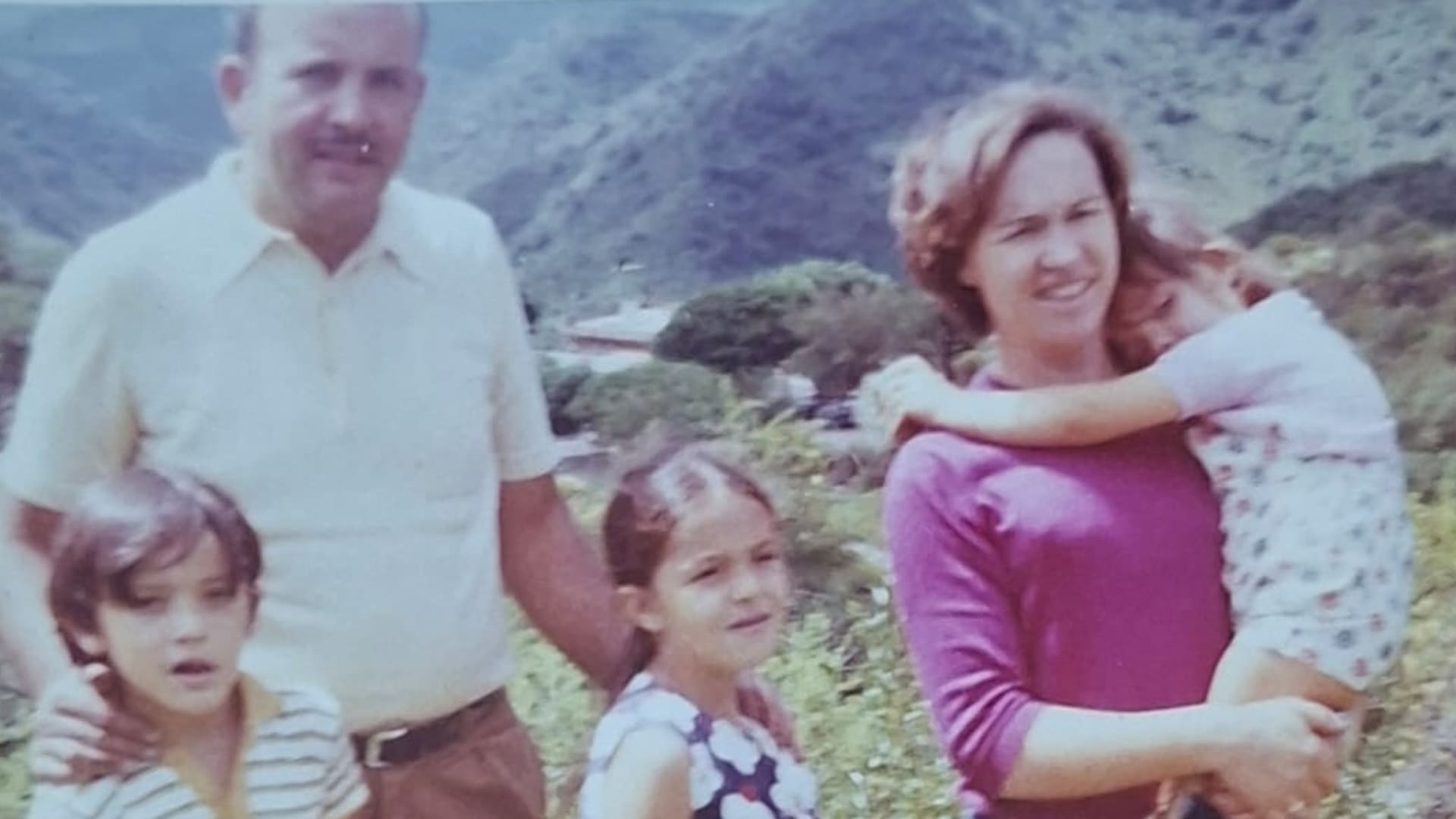 La familia Cepeda antes del atentado. “Estábamos en el mejor momento”, recuerda María Alejandra sobre los años previos a la muerte de su madre