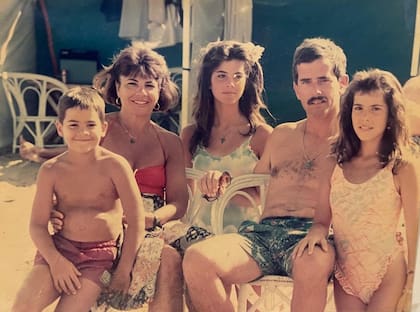 La familia de Carola antes del accidente
