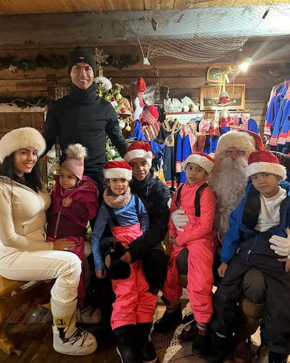 La familia de Cristiano Ronaldo y Georgina Rodríguez