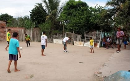 La familia en pleno partido de fútbol