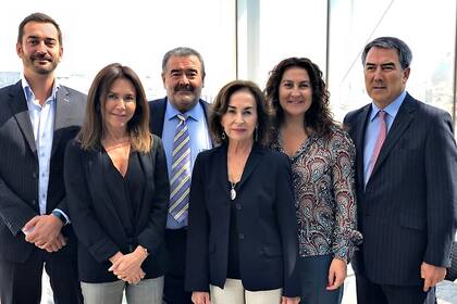 La familia Luksic invirtió exitosamente en el sector naviero desde 2011, aunque sus empresas cubren distintos sectores