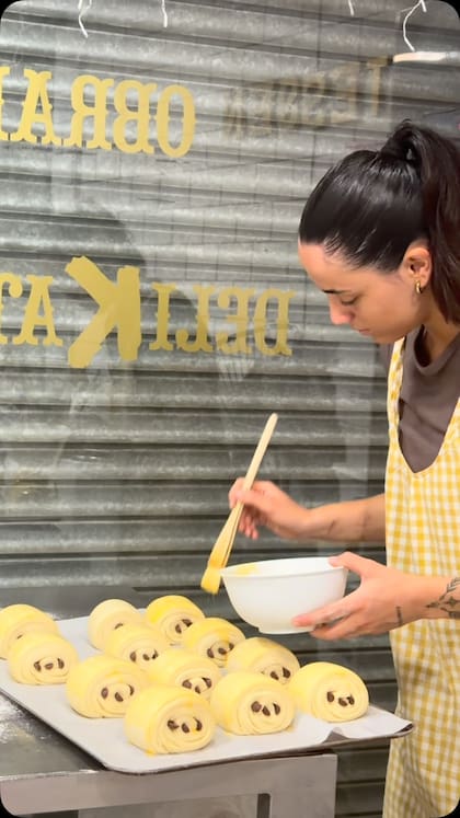 La familia mantiene una tradición panadera que comenzó hace más de 25 años (Foto: Instagram @delikatessen1999)