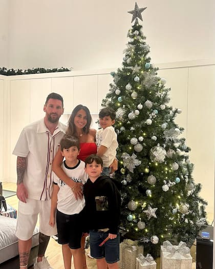 La familia Messi acostumbra a pasar las fiestas en su casa de Rosario (Foto: Instagram @antonelaroccuzzo)