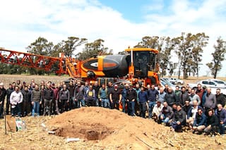 Una empresa agropecuaria con una historia desde 1885 y otra que viene de 1930 entraron a la red de Bayer
