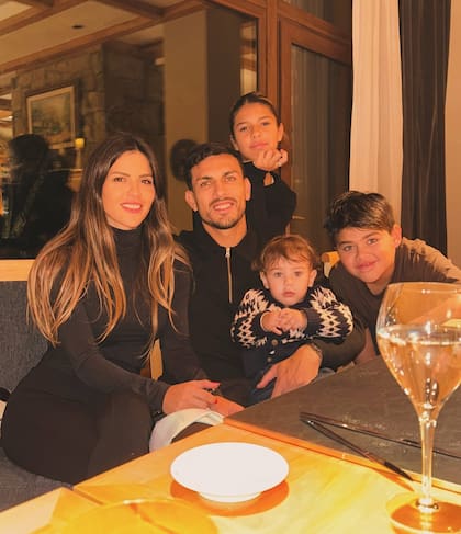 La familia Paredes en el restaurante del hotel