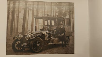 La familia Pereyra Iraola asegura que el Rolls-Royce posee todas sus piezas originales.