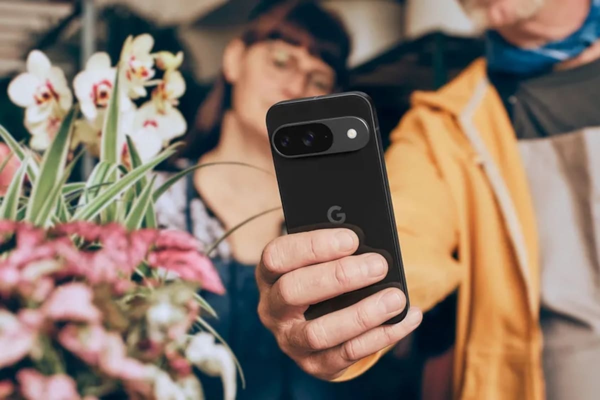 La familia Pixel 9 tiene una herramienta de edición de imágenes que permite agregar o quitar elementos de una foto; la IA tendrá en cuenta la posición, la perspectiva, la distancia focal, las sombras, la iluminación y más para que encaje de la mejor manera con la foto original