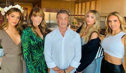 La familia Stallone completa
