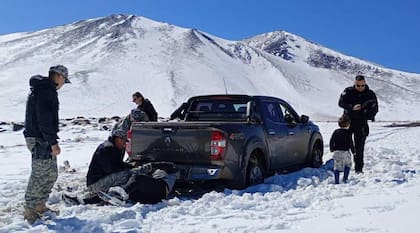 La familia varada en el Cerro Wayle