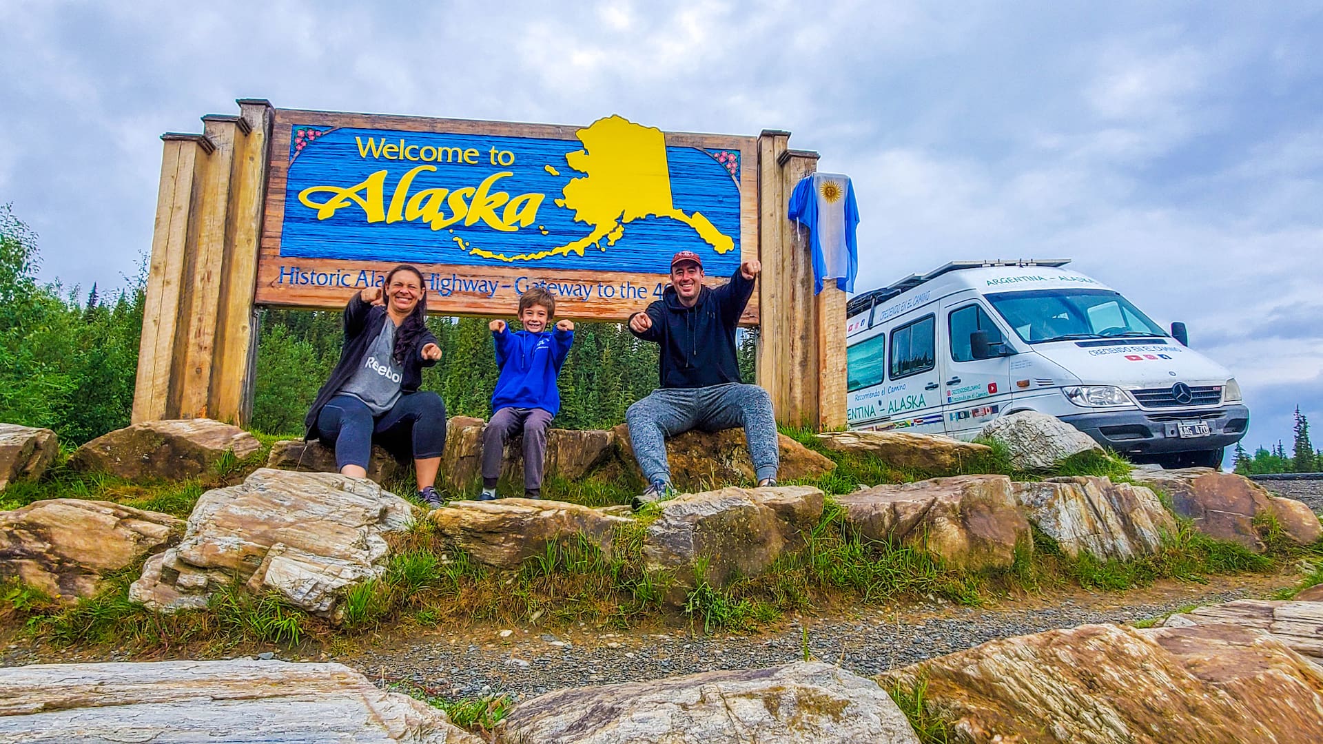 La familia viajera en Alaska: "Más que un viaje se convirtió en un estilo de vida”, cuenta Diego Ponce de Leon