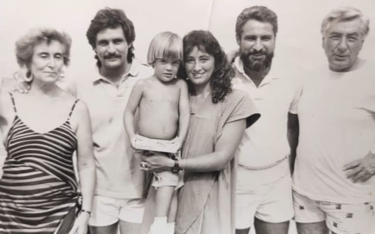 La familia von Kotsch: Mimi, Eric, Sandra, Gustavo y Lolo