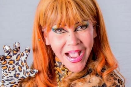 La famosa cantante peruana confirmó la noticia; su hermano falleció en julio tras también haber contraído el virus