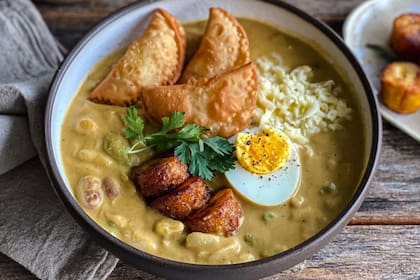 La fanesca es un plato típico ecuatoriano que posee un fuerte simbolismo con Semana Santa (Instagram/@pilarwoloszyn)