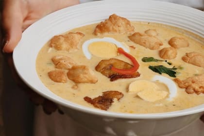 La fanesca es una sopa tradicional de Ecuador que se consume principalmente en Semana Santa