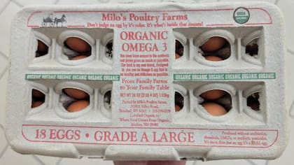 La FDA emitió una alerta el 6 de septiembre en la que especifica que todos los tipos y tamaños de huevos provenientes de Milo’s Poultry Farms LLC están incluidos en este retiro (Imagen de la FDA)