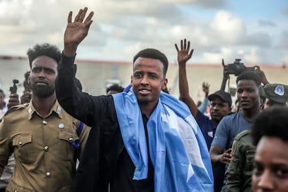 La fecha del 14 de agosto que aparece en el sistema SAVE no implica el vencimiento real del beneficio de trabajo para somalíes con TPS