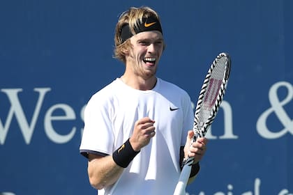 La felicidad de Rublev: el ruso celebró en Cincinnati la mejor victoria de su carrera