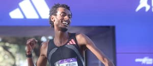 El etíope Yomif Kejelcha rompió el récord mundial en la Media Maratón de Buenos Aires
