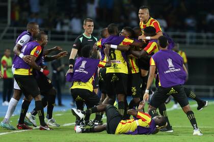 La felicidad del plantel de Deportivo Pereira, que logró un histórico triunfo sobre Boca por la Copa Libertadores