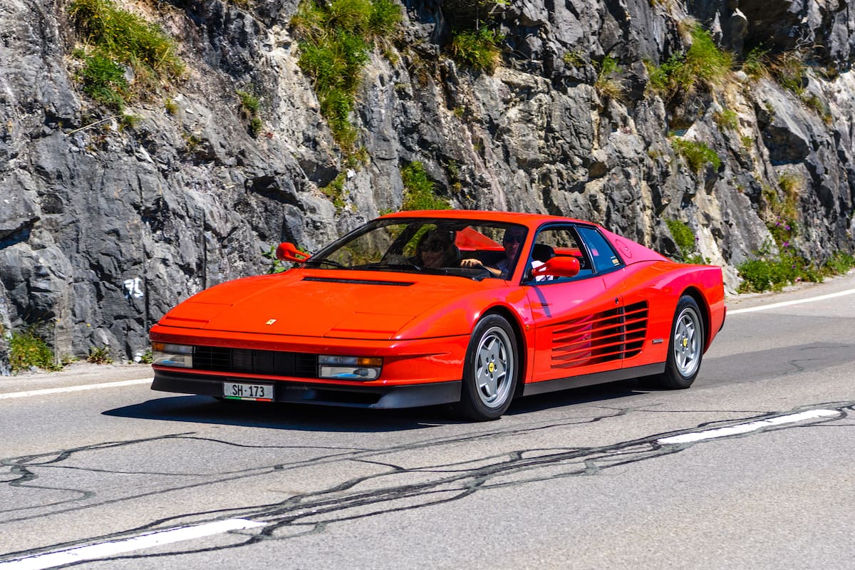 La Ferrari Testarossa, diseño emblemático de los años 80 de Sergio Farina, hijo de Battista Pinin Farina y continuador de su legado