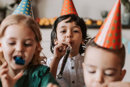 La fiesta de cumpleaños sirve para ver qué personas permanecen en el círculo más íntimo