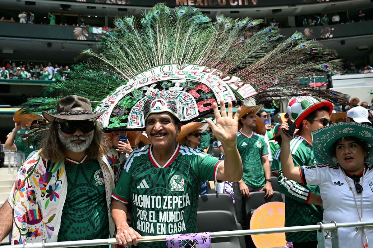 La fiesta inaugural del Mundial 2026 en el estadio Azteca (YURI CORTEZ / AFP)