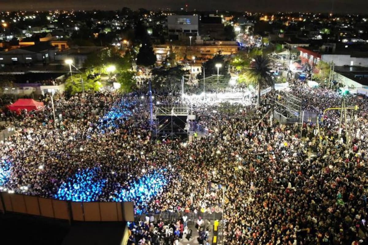 La fiesta multitudinaria y sin protocolos que organizó Mayra Mendoza por el aniversario de Solano