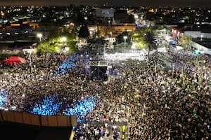 La fiesta multitudinaria y sin protocolos que organizó Mayra Mendoza por el aniversario de Solano
