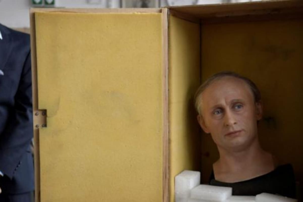 La figura de Vladimir Putin tuvo que desarmarse por partes