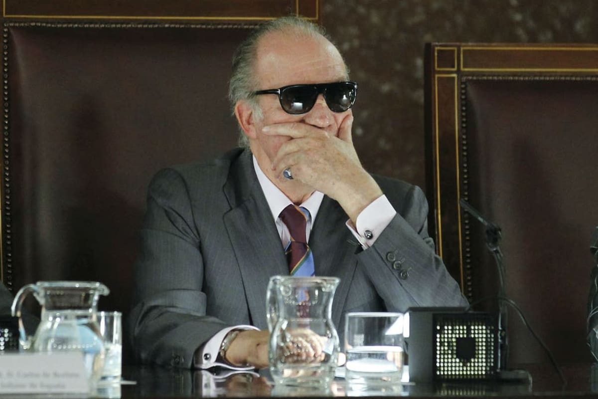 La figura del rey emérito, Juan Carlos I de Borbón, principal protagonista de los últimos escándalos, parece irremediablemente dañada