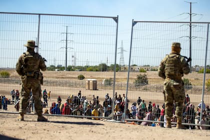 La filtración de documentos internos del Departamento de Seguridad expuso abusos por parte de agentes de seguridad en la frontera sur de EE.UU.