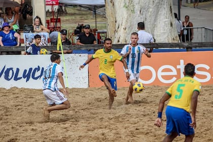 La final fue favorable a Brasil y festejó el título en Rosario