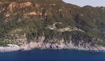La finca está edificada sobre la roca en Valldemossa.