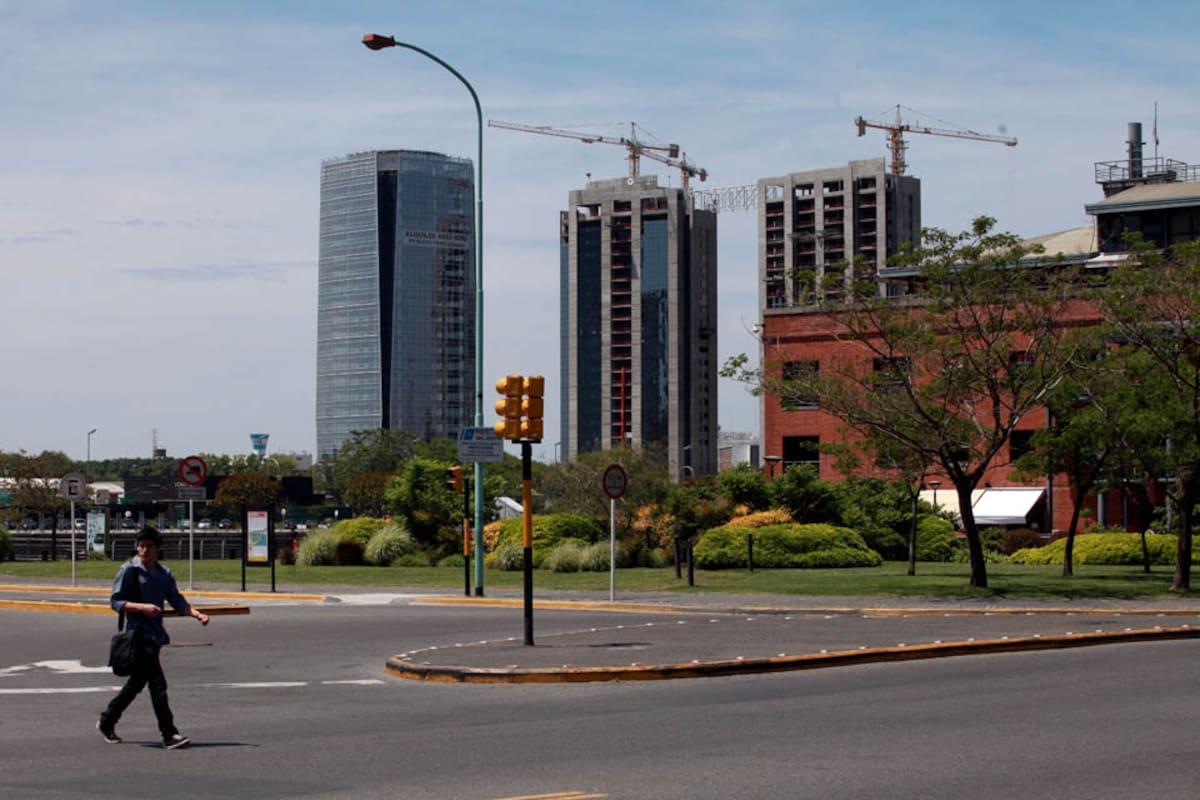 La finitud de la tierra disponible y su desarrollo inmobiliario sumamente controlado contribuyen al precio elevado, sostienen los especialistas